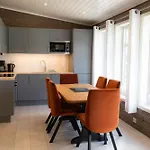 Semesterpark Geirangerfjorden Feriesenter 3*