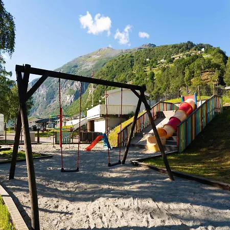 Geirangerfjorden Feriesenter Parque de vacaciones 3*