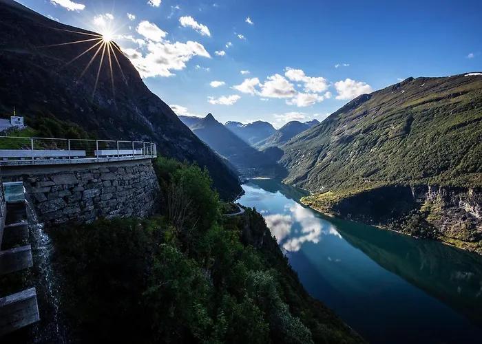 Parque de vacaciones Geirangerfjorden Feriesenter