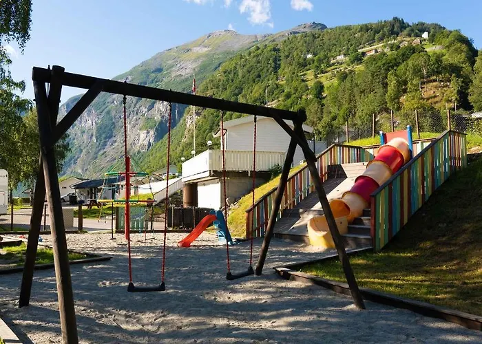 Geirangerfjorden Feriesenter Semesterpark 3*